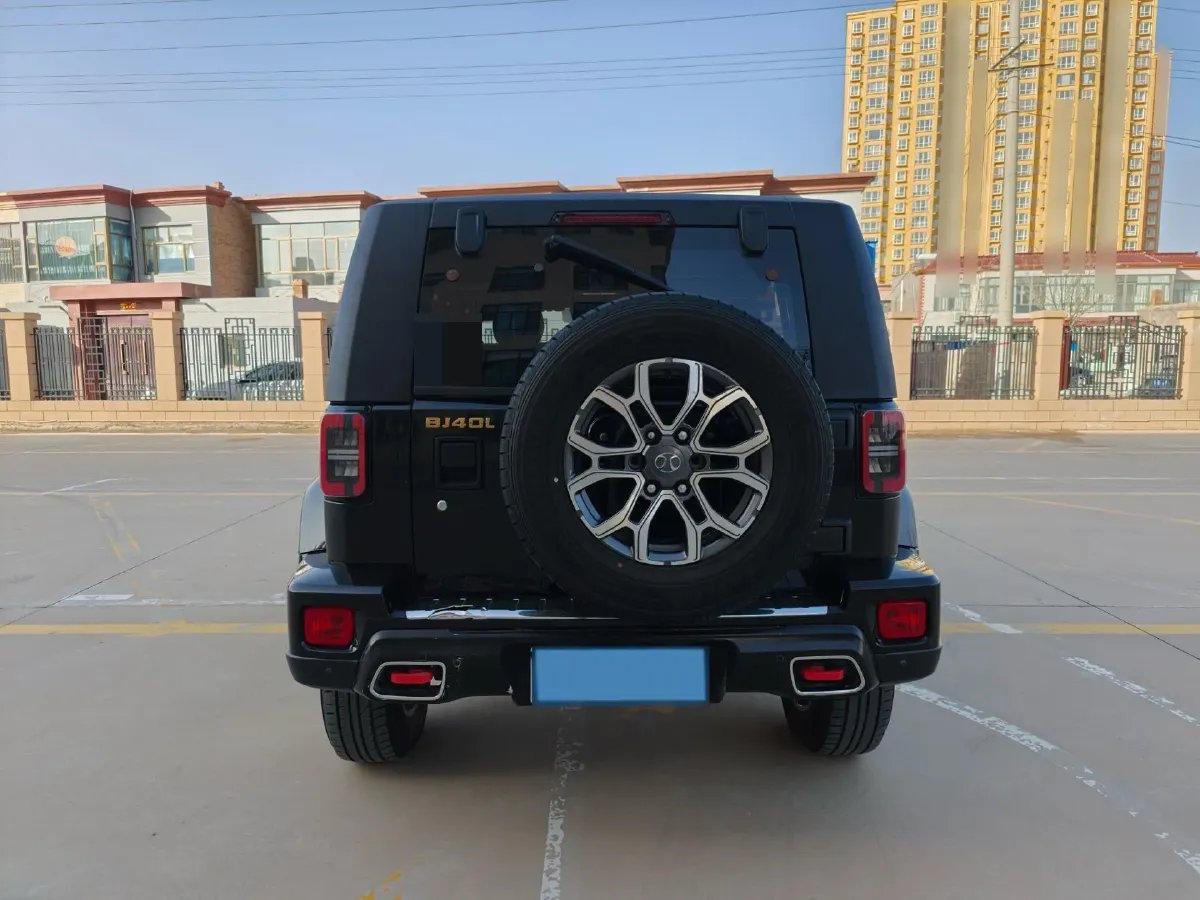 2019 Beijing BJ40 2.0T 218HP L4 6AT,autocango,china used car exporter,china ev exporter,chinese used car exporter,chinese used ev exporter