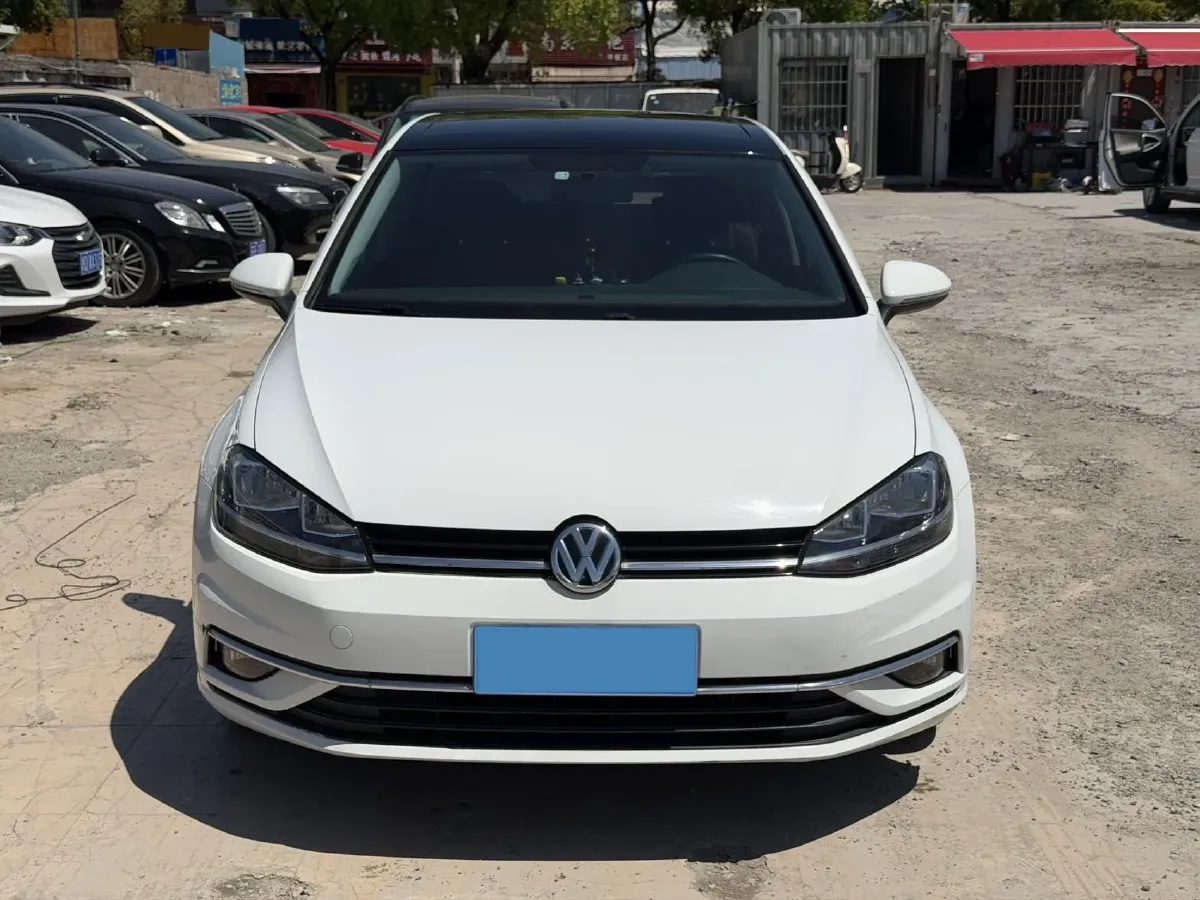 2018 Volkswagen Golf 1.6L 110HP L4 6AT,autocango,china used car exporter,china ev exporter,chinese used car exporter,chinese used ev exporter