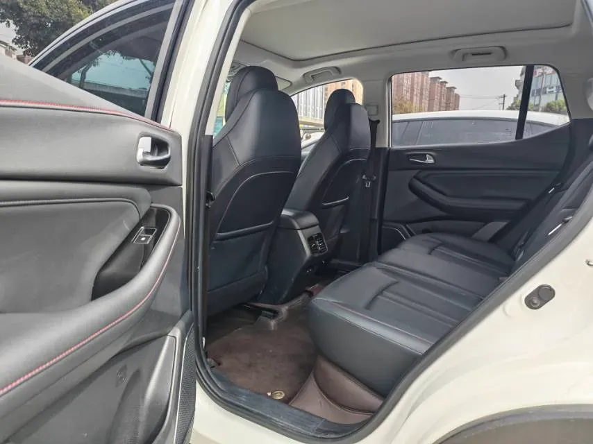 2021 GAC Trumpchi GS4 1.5T 169HP L4 6AT,autocango,china used car exporter,china ev exporter,chinese used car exporter,chinese used ev exporter