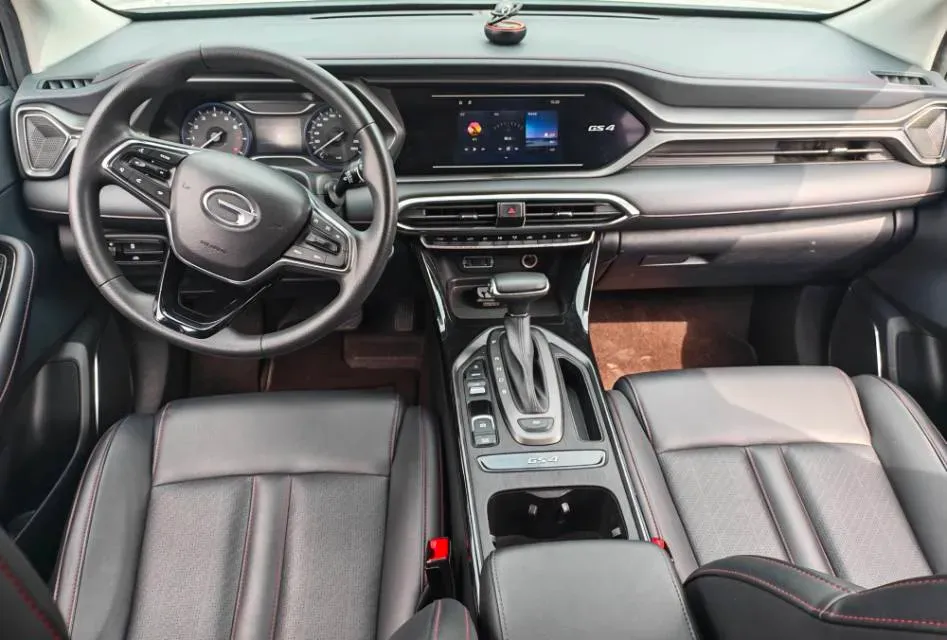 2021 GAC Trumpchi GS4 1.5T 169HP L4 6AT,autocango,china used car exporter,china ev exporter,chinese used car exporter,chinese used ev exporter