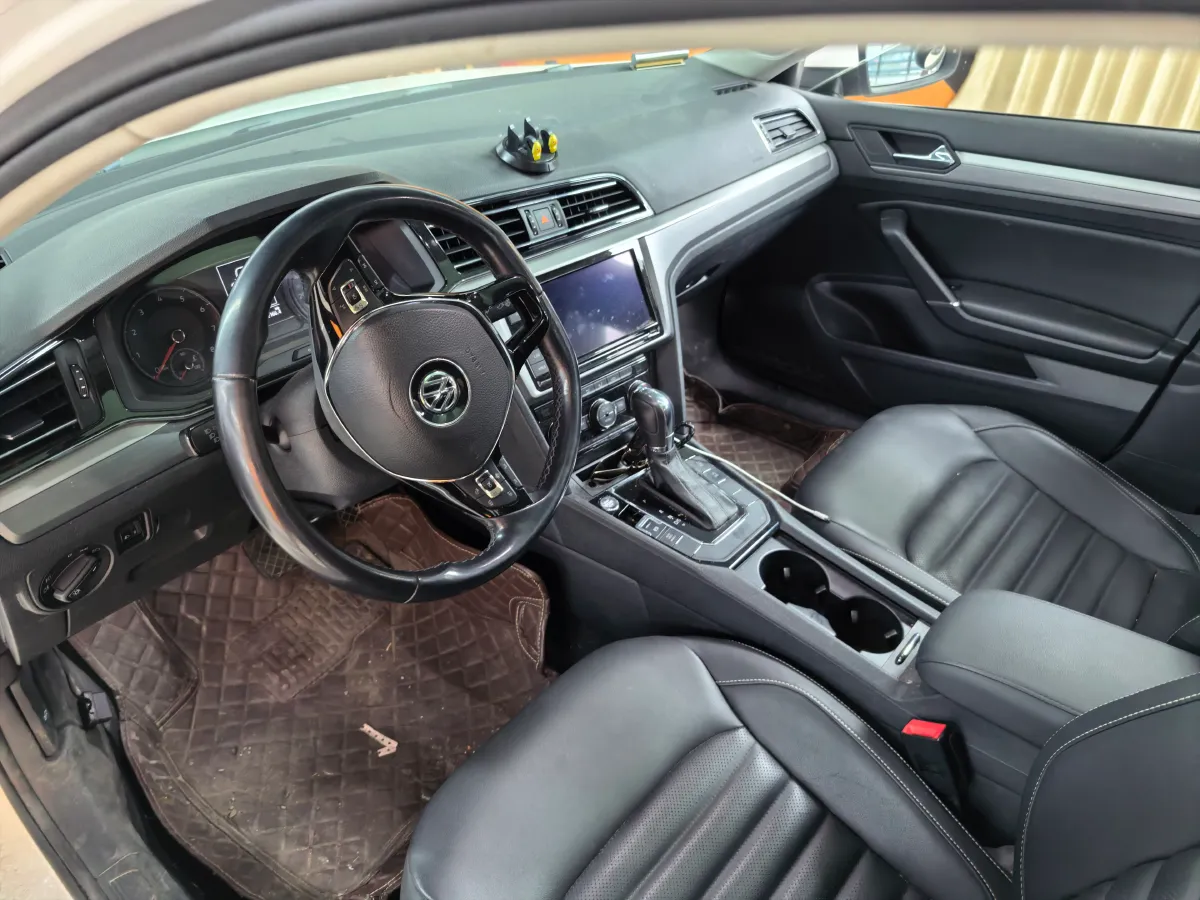 2019 Volkswagen Passat 1.4T 150HP L4 7DCT,autocango,china used car exporter,china ev exporter,chinese used car exporter,chinese used ev exporter