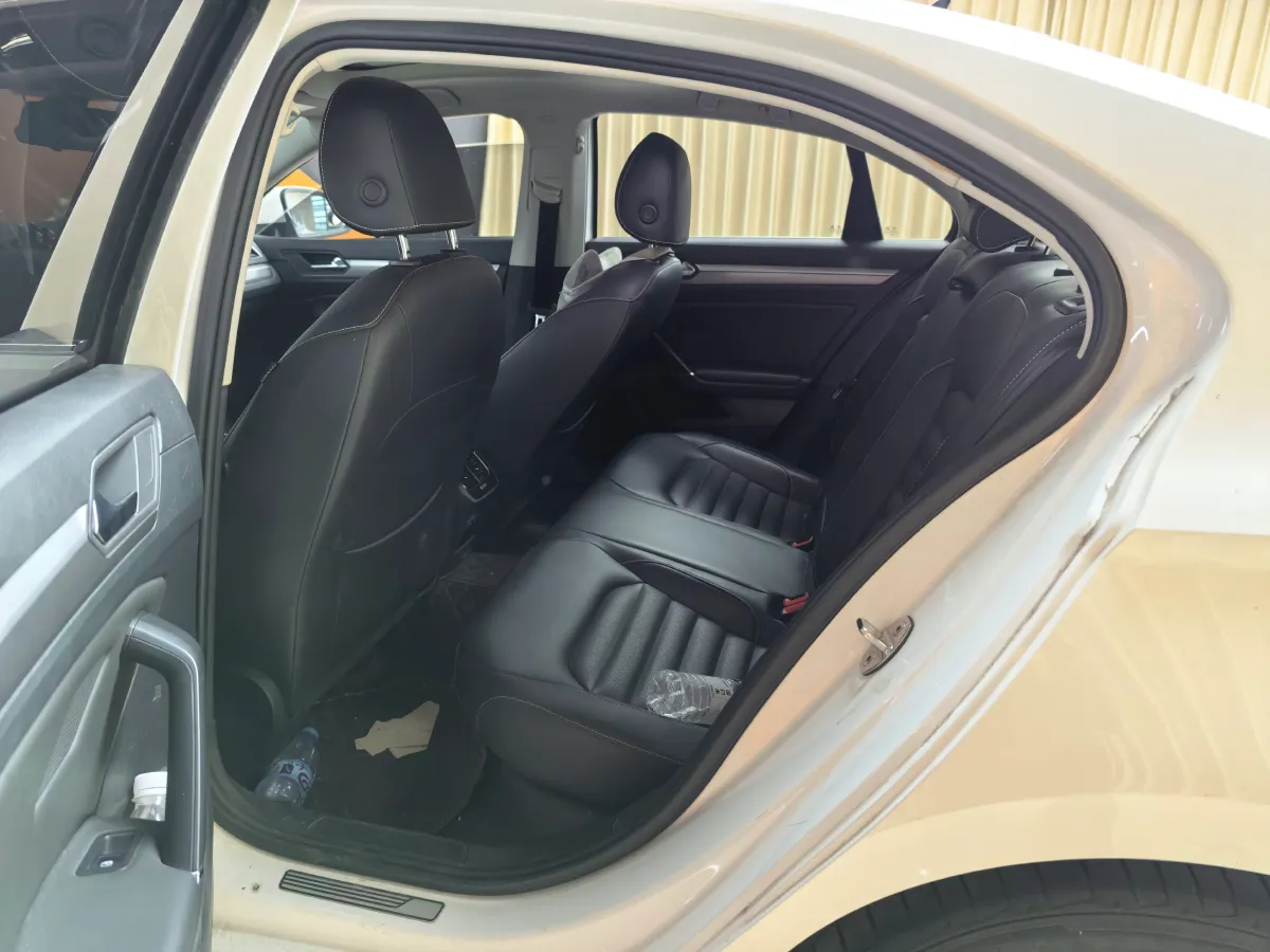 2019 Volkswagen Passat 1.4T 150HP L4 7DCT,autocango,china used car exporter,china ev exporter,chinese used car exporter,chinese used ev exporter