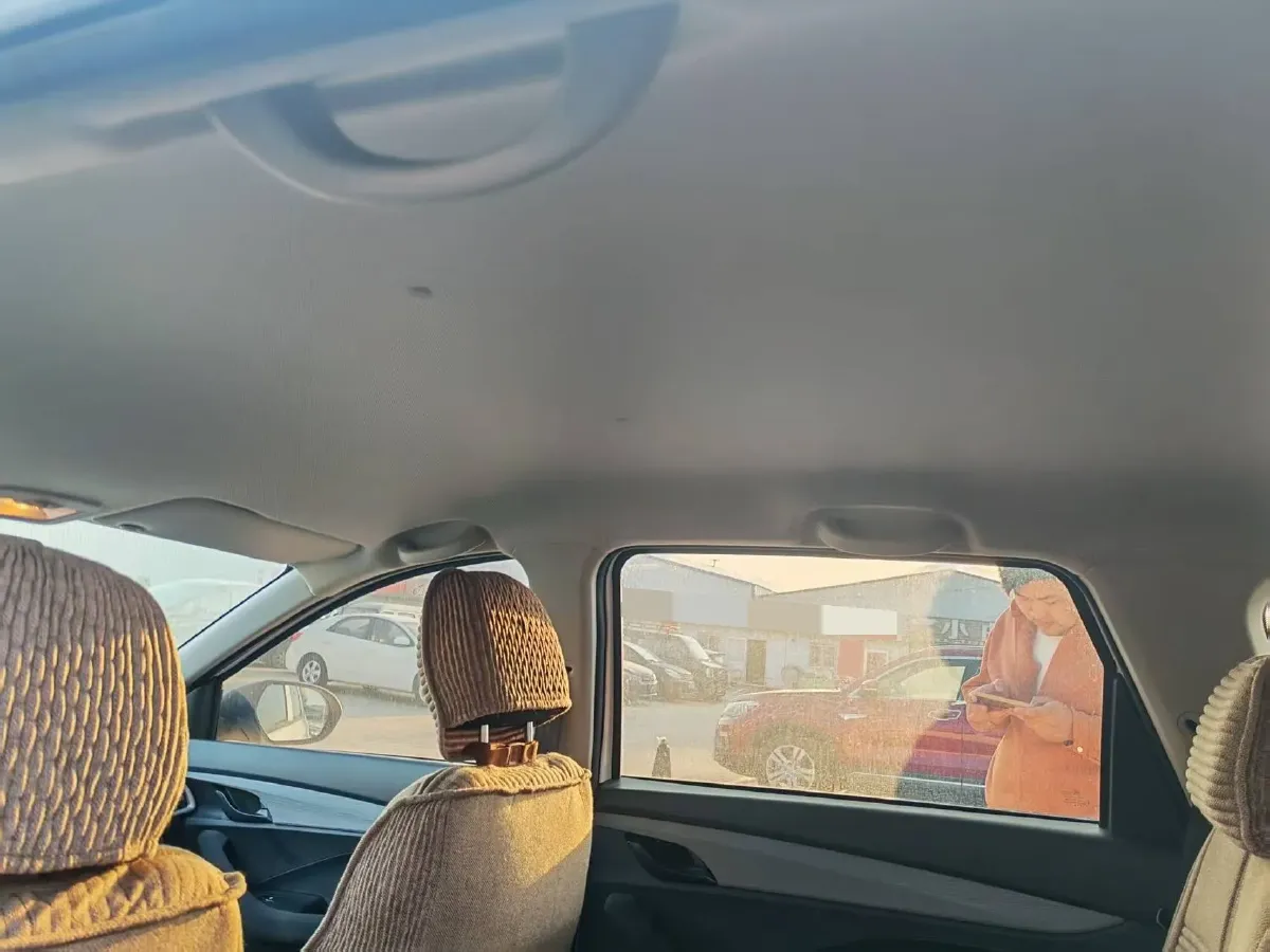 2021 BaoJun 360 1.5L 99HP L4 6MT,autocango,china used car exporter,china ev exporter,chinese used car exporter,chinese used ev exporter