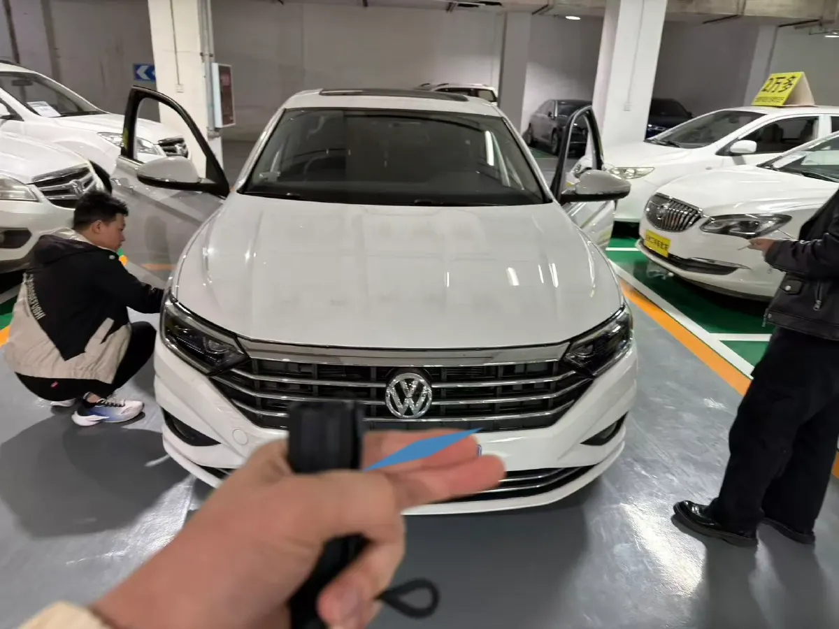 2022 Volkswagen Sagitar 1.4T 150HP L4 7DCT,autocango,china used car exporter,china ev exporter,chinese used car exporter,chinese used ev exporter