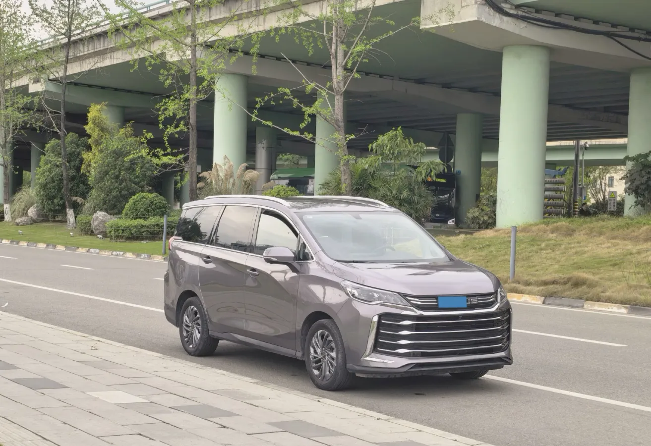 2021 MAXUS G50 1.5T 169HP L4 7DCT,autocango,china used car exporter,china ev exporter,chinese used car exporter,chinese used ev exporter