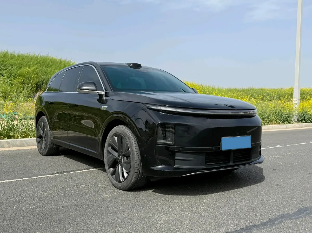 2024 Li L6 Range Extended 154HP L4 REEV 36.8KWH,autocango,china used car exporter,china ev exporter,chinese used car exporter,chinese used ev exporter