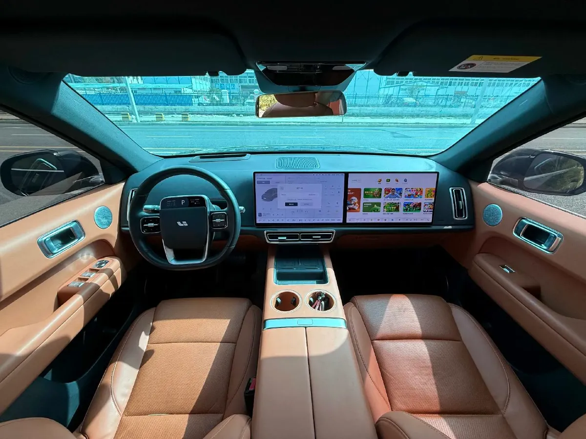 2024 Li L6 Range Extended 154HP L4 REEV 36.8KWH,autocango,china used car exporter,china ev exporter,chinese used car exporter,chinese used ev exporter