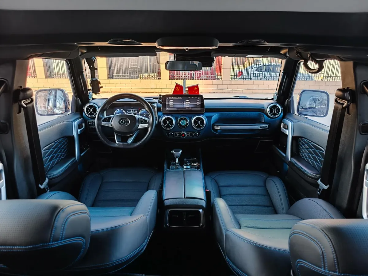 2019 Beijing BJ40 2.3T 231HP L4 6AT,autocango,china used car exporter,china ev exporter,chinese used car exporter,chinese used ev exporter