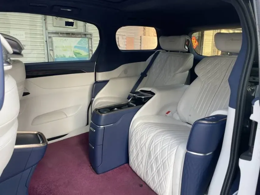 2020 Buick GL8 2.0T 237HP L4 9AT,autocango,china used car exporter,china ev exporter,chinese used car exporter,chinese used ev exporter