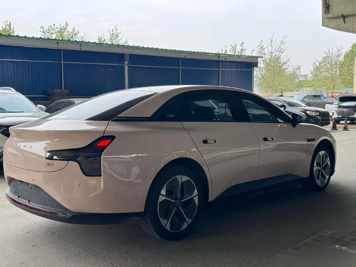 2024 Xpeng MONA M03 BEV 62.2KWH,autocango,china used car exporter,china ev exporter,chinese used car exporter,chinese used ev exporter