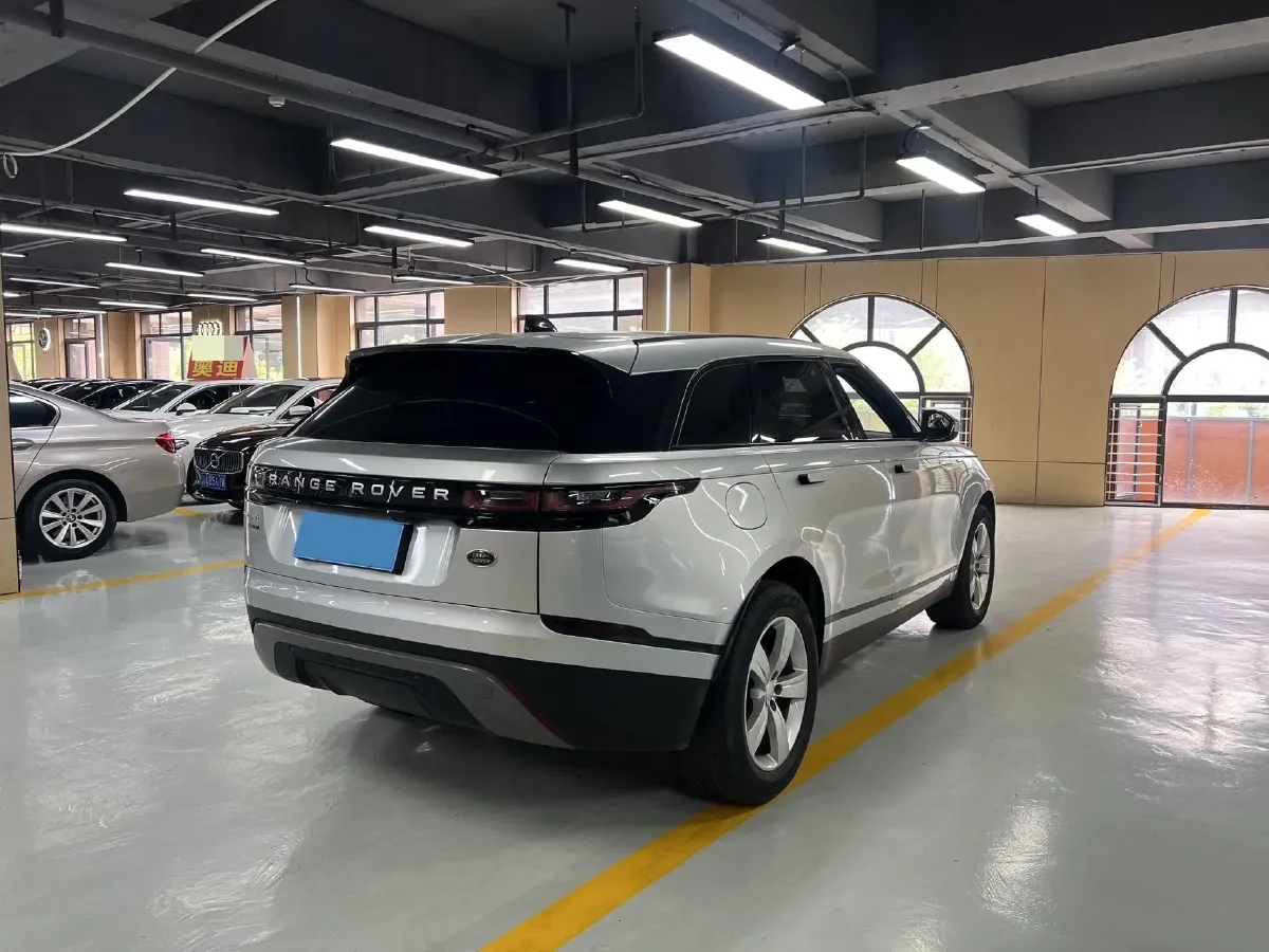 2018 Land Rover Range Rover Velar 2.0T 250HP L4 8AT,autocango,china used car exporter,china ev exporter,chinese used car exporter,chinese used ev exporter