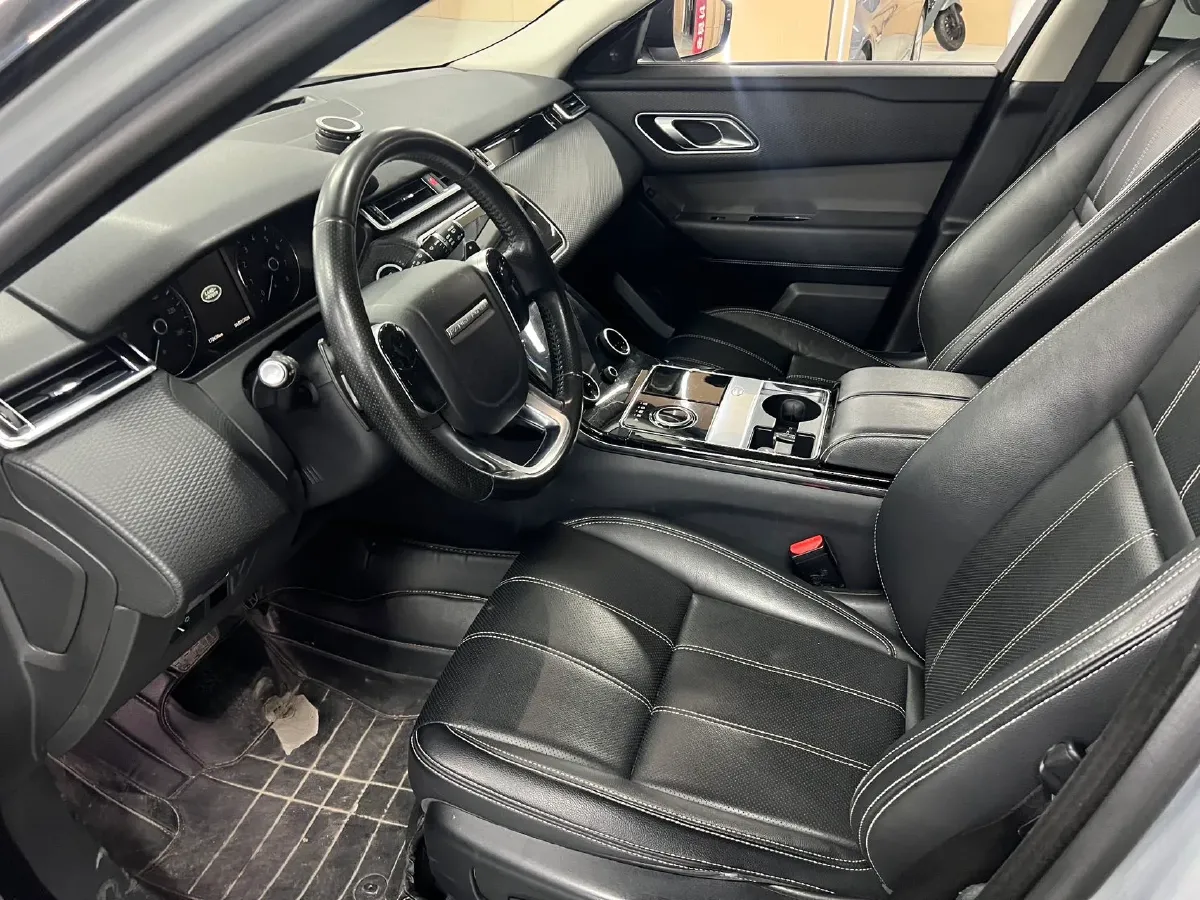 2018 Land Rover Range Rover Velar 2.0T 250HP L4 8AT,autocango,china used car exporter,china ev exporter,chinese used car exporter,chinese used ev exporter