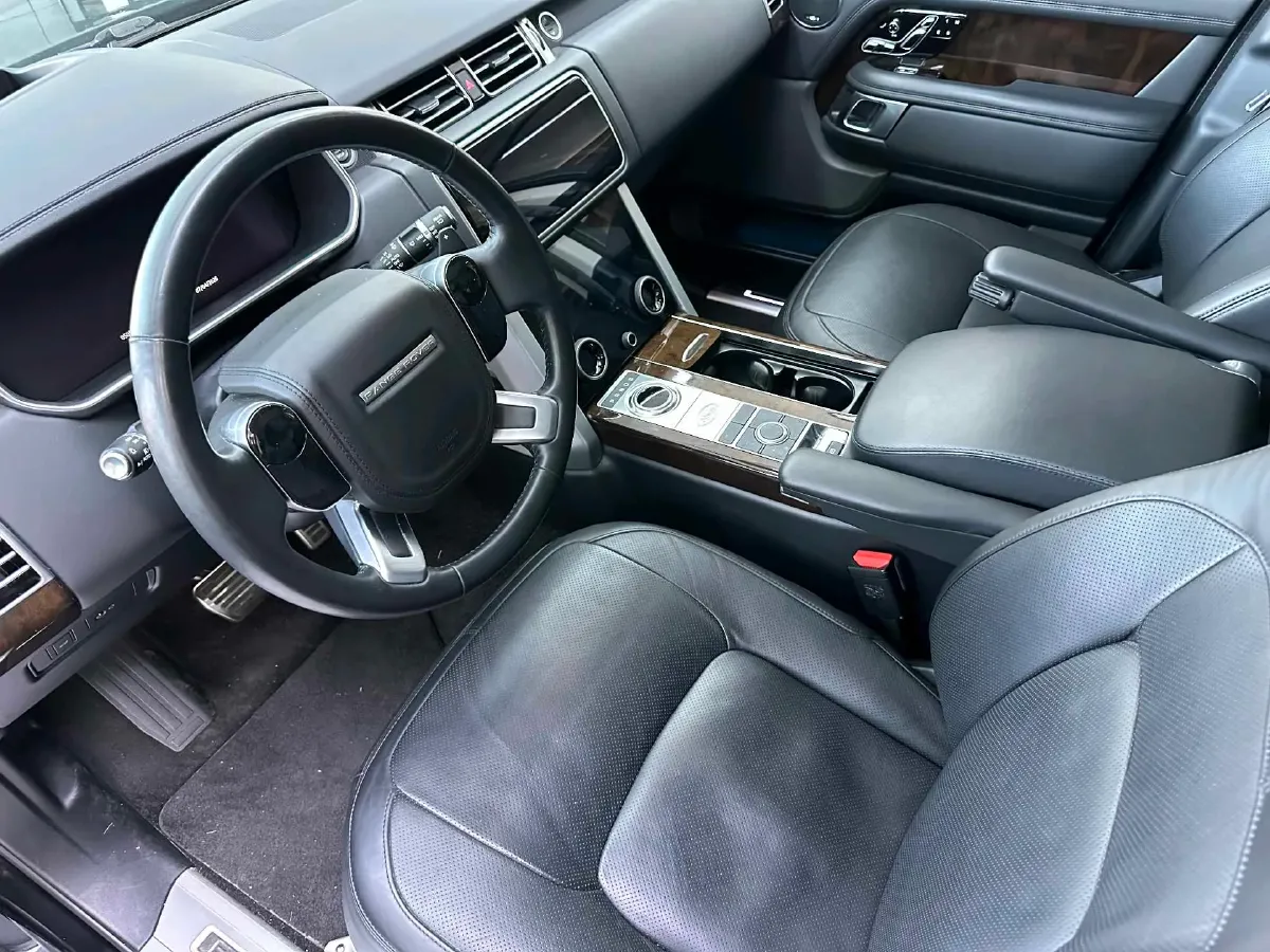 2022 Land Rover Range Rover 3.0T 400HP L6 8AT,autocango,china used car exporter,china ev exporter,chinese used car exporter,chinese used ev exporter