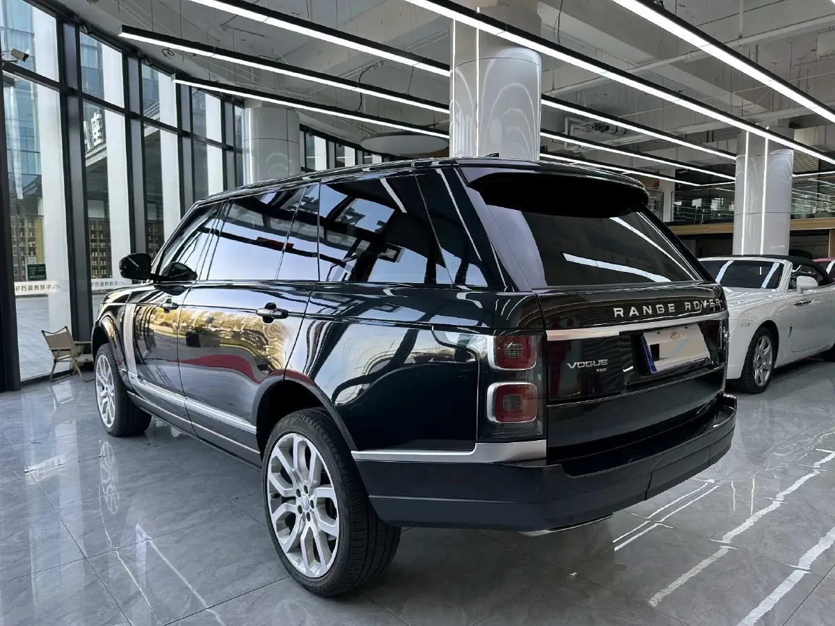 2022 Land Rover Range Rover 3.0T 400HP L6 8AT,autocango,china used car exporter,china ev exporter,chinese used car exporter,chinese used ev exporter