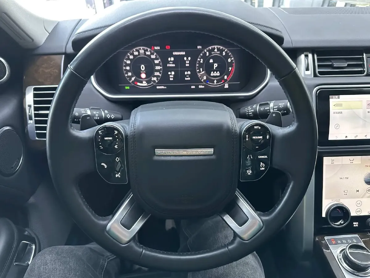 2022 Land Rover Range Rover 3.0T 400HP L6 8AT,autocango,china used car exporter,china ev exporter,chinese used car exporter,chinese used ev exporter