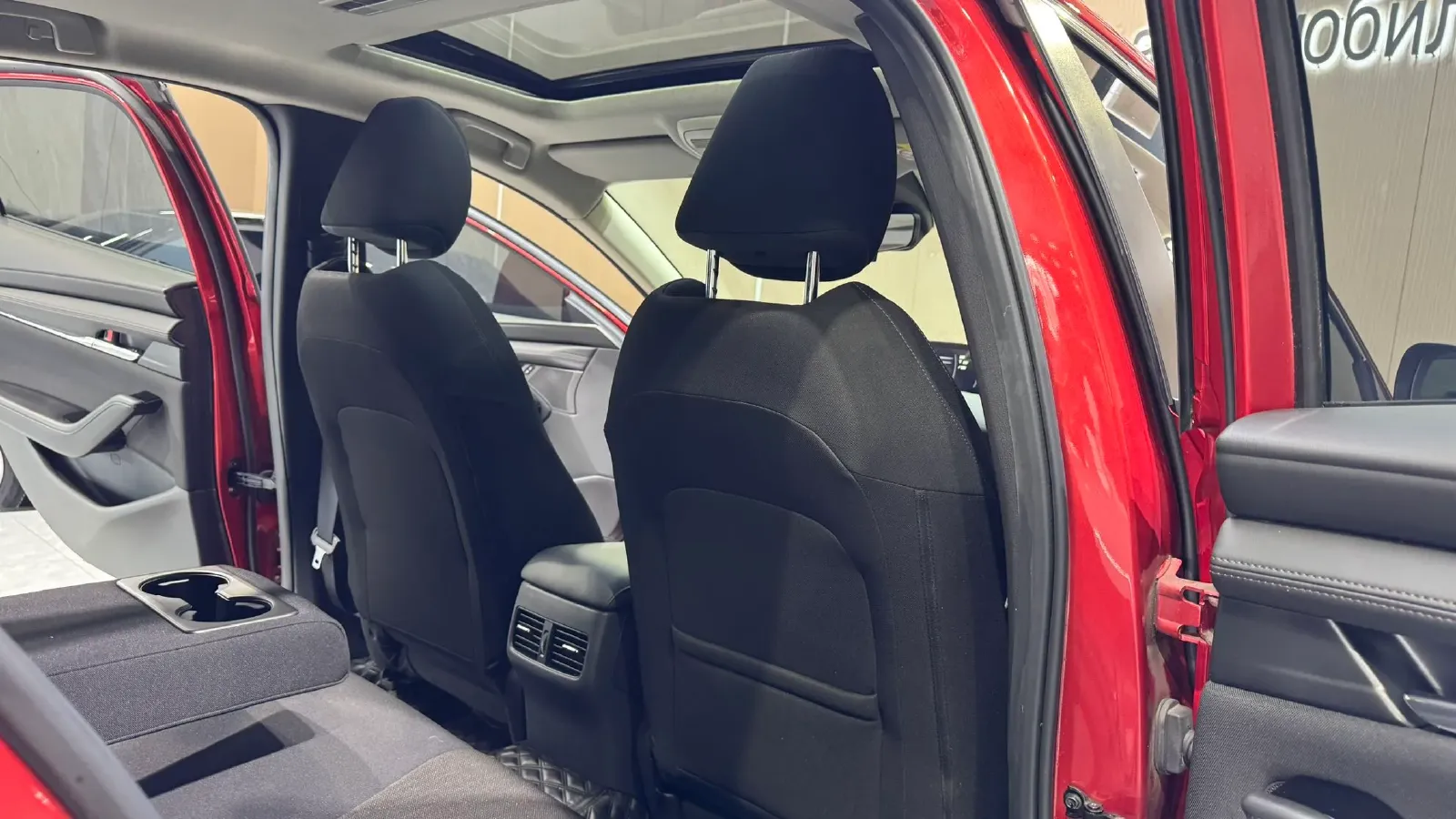 2022 Mazda 3 Axela 2.0L 158HP L4 6AT,autocango,china used car exporter,china ev exporter,chinese used car exporter,chinese used ev exporter