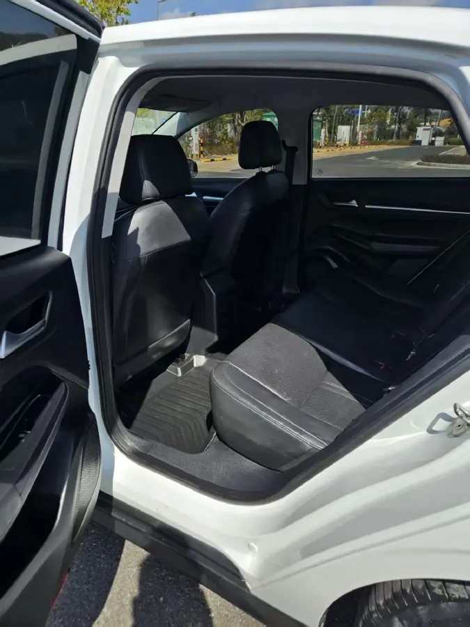 2021 Weltmeister E.5 BEV 49.92KWH,autocango,china used car exporter,china ev exporter,chinese used car exporter,chinese used ev exporter