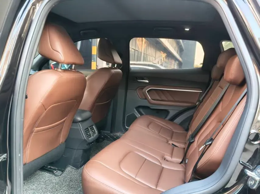 2018 Haval H6 1.5T 169HP L4 7DCT,autocango,china used car exporter,china ev exporter,chinese used car exporter,chinese used ev exporter