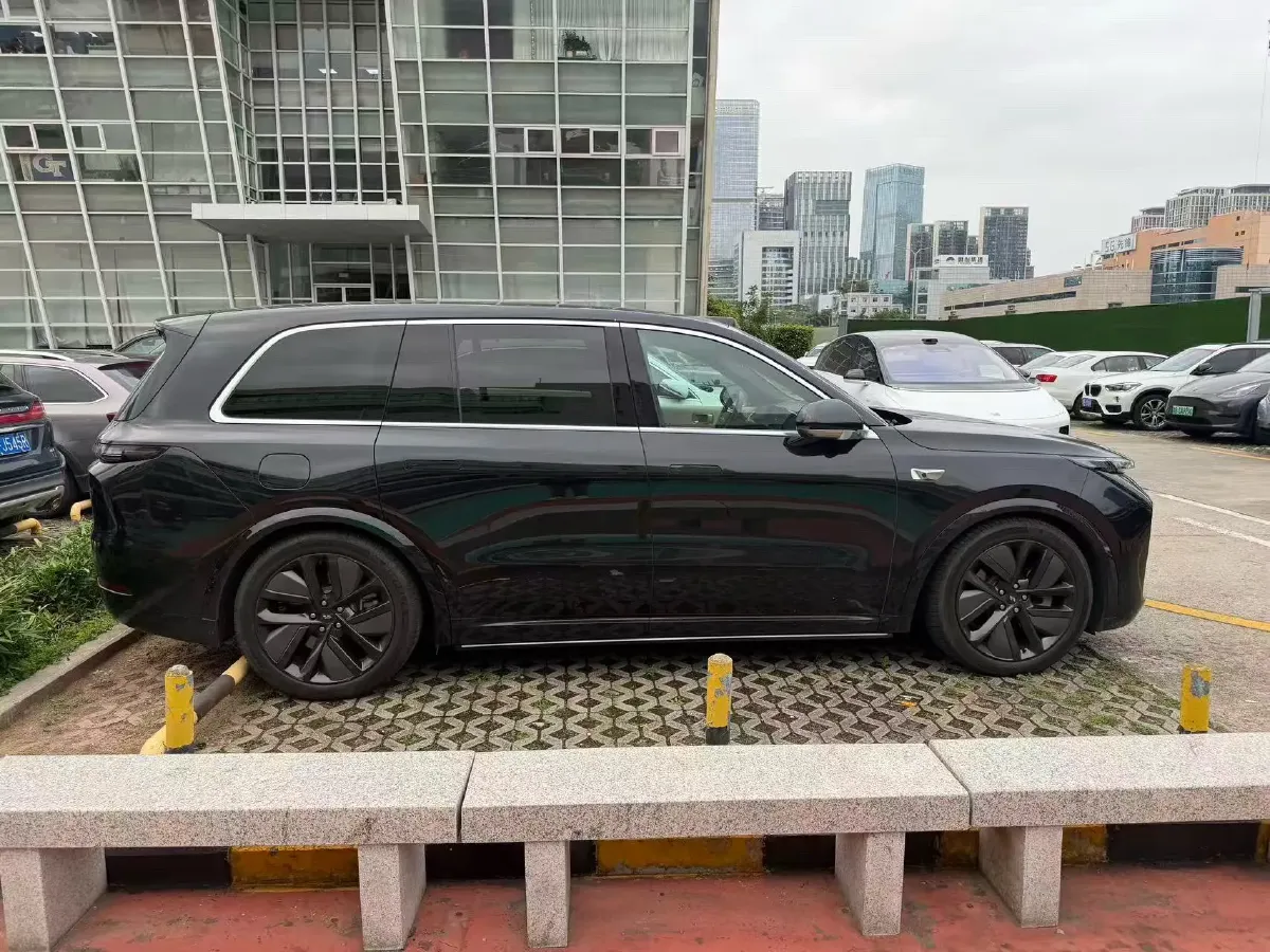 2022 Li L9 Range Extended 154HP REEV 42.6KWH,autocango,china used car exporter,china ev exporter,chinese used car exporter,chinese used ev exporter