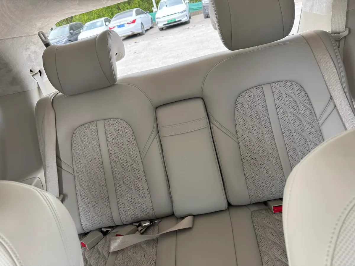 2020 Buick GL8 2.0T 237HP L4 9AT,autocango,china used car exporter,china ev exporter,chinese used car exporter,chinese used ev exporter