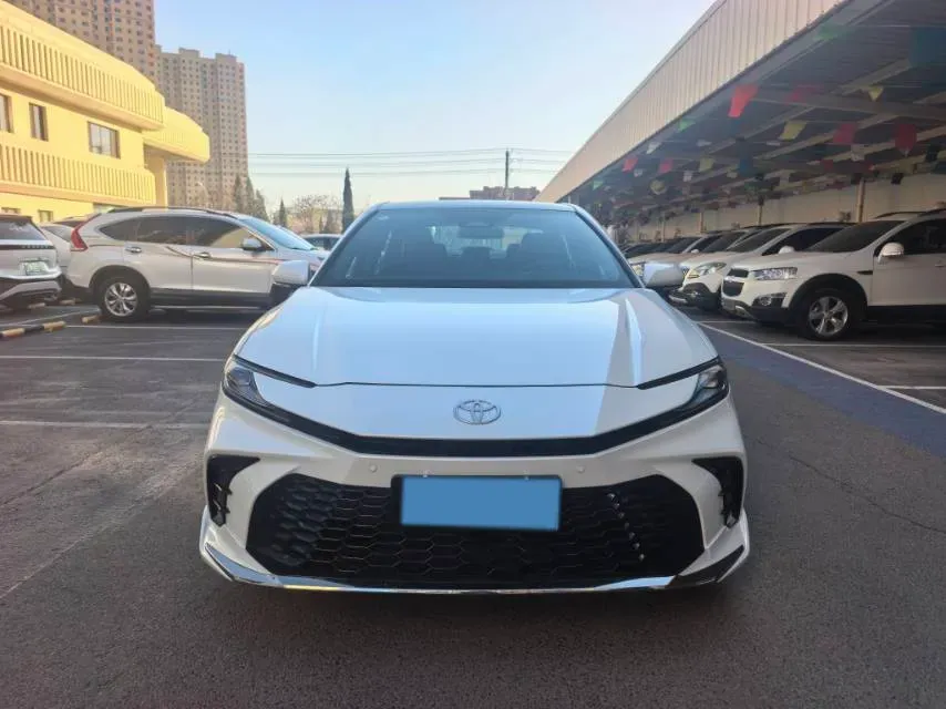 2024 Toyota Camry 2.0L 152HP L4 E-CVT Hybrid,autocango,china used car exporter,china ev exporter,chinese used car exporter,chinese used ev exporter