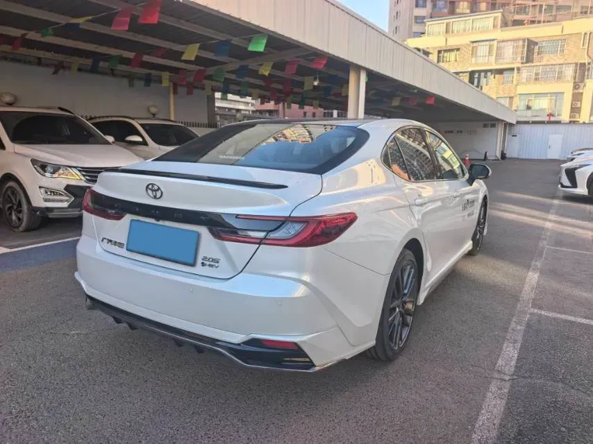 2024 Toyota Camry 2.0L 152HP L4 E-CVT Hybrid,autocango,china used car exporter,china ev exporter,chinese used car exporter,chinese used ev exporter