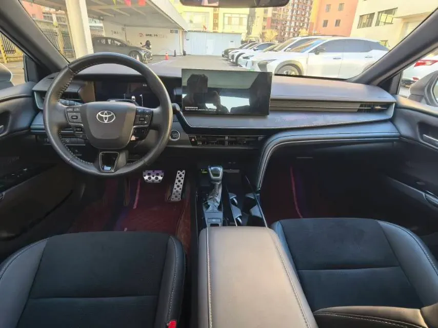 2024 Toyota Camry 2.0L 152HP L4 E-CVT Hybrid,autocango,china used car exporter,china ev exporter,chinese used car exporter,chinese used ev exporter