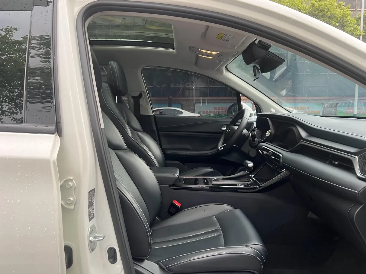 2022 GAC Trumpchi GS4 1.5T 169HP L4 6AT,autocango,china used car exporter,china ev exporter,chinese used car exporter,chinese used ev exporter