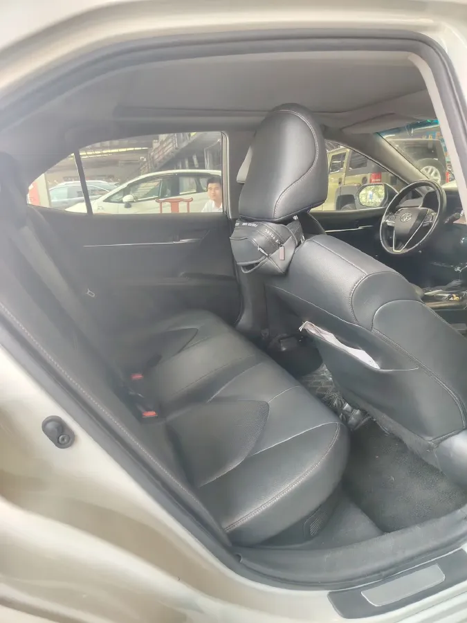 2021 Toyota Camry 2.5L 178HP L4 E-CVT Hybrid,autocango,china used car exporter,china ev exporter,chinese used car exporter,chinese used ev exporter