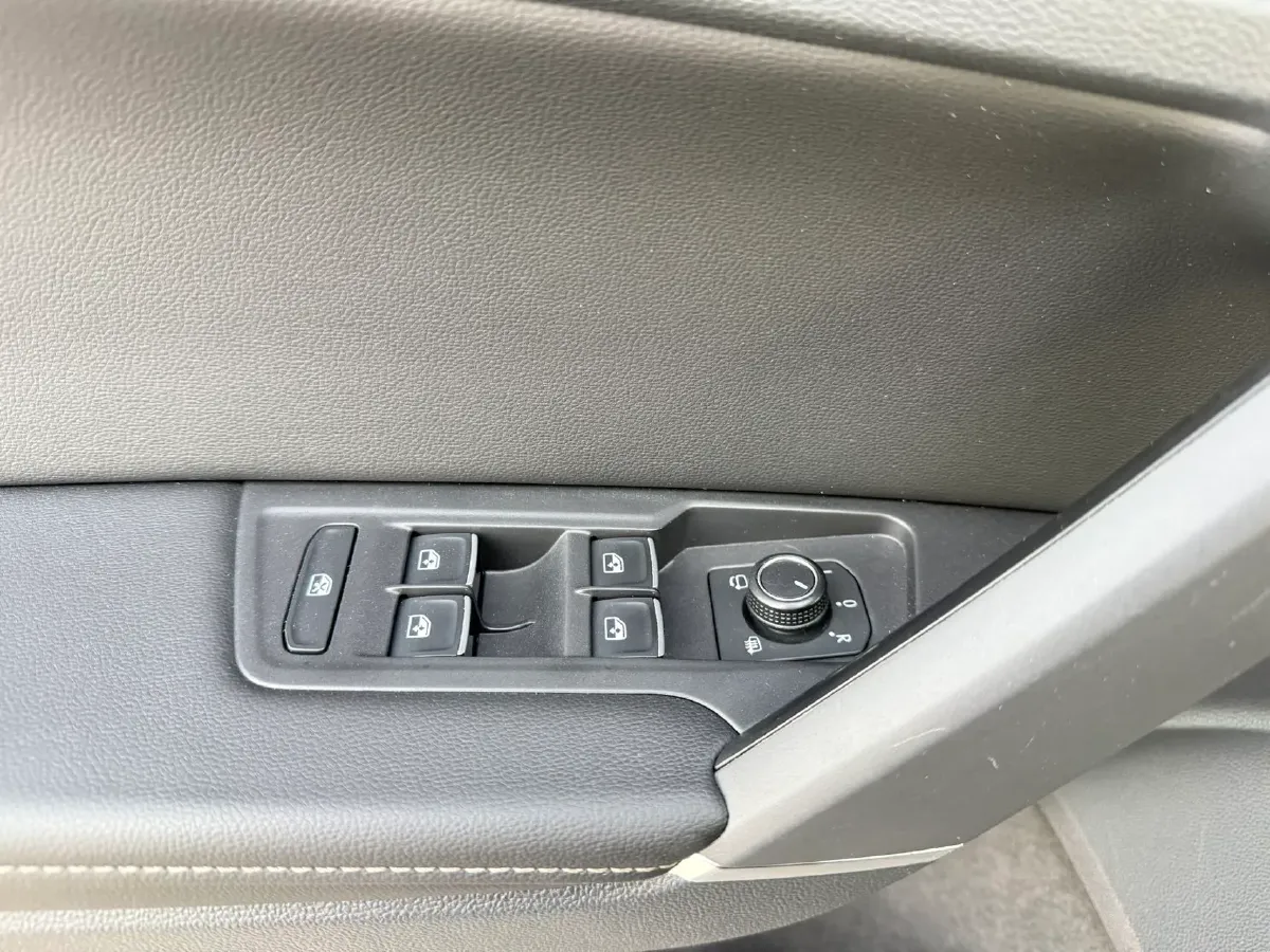 2020 Volkswagen Tayron 2.0T 220HP L4 7DCT,autocango,china used car exporter,china ev exporter,chinese used car exporter,chinese used ev exporter