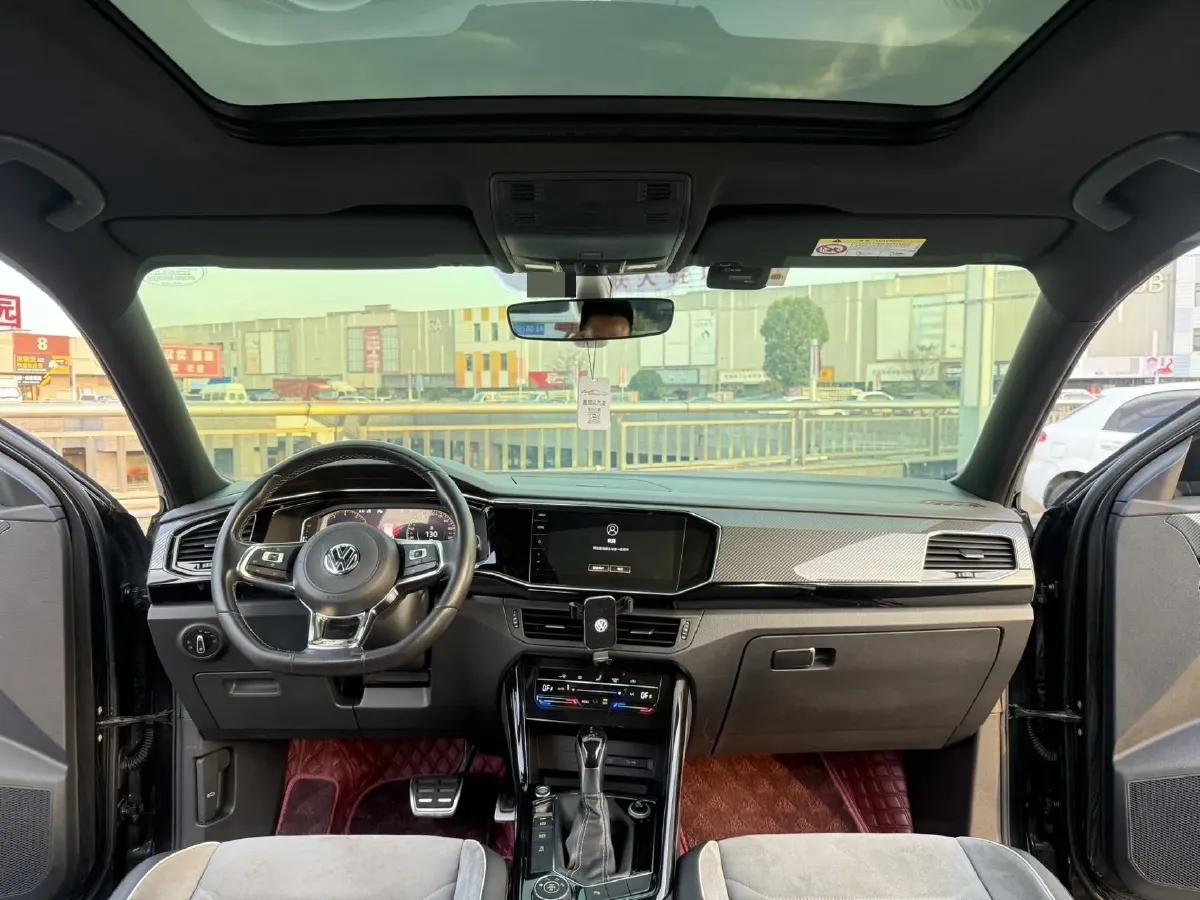 2020 Volkswagen Tayron 2.0T 220HP L4 7DCT,autocango,china used car exporter,china ev exporter,chinese used car exporter,chinese used ev exporter