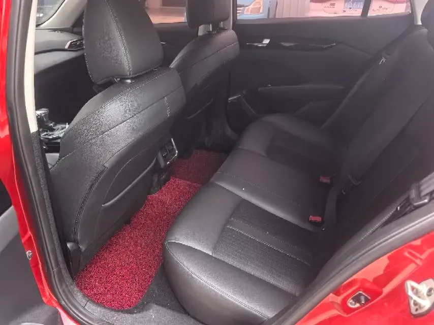 2020 DongFeng Aeolus YiXuan 1.5T 150HP L4 6DCT,autocango,china used car exporter,china ev exporter,chinese used car exporter,chinese used ev exporter