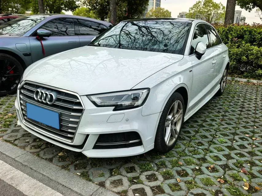 2020 Audi A3 1.4T 150HP L4 7DCT,autocango,china used car exporter,china ev exporter,chinese used car exporter,chinese used ev exporter