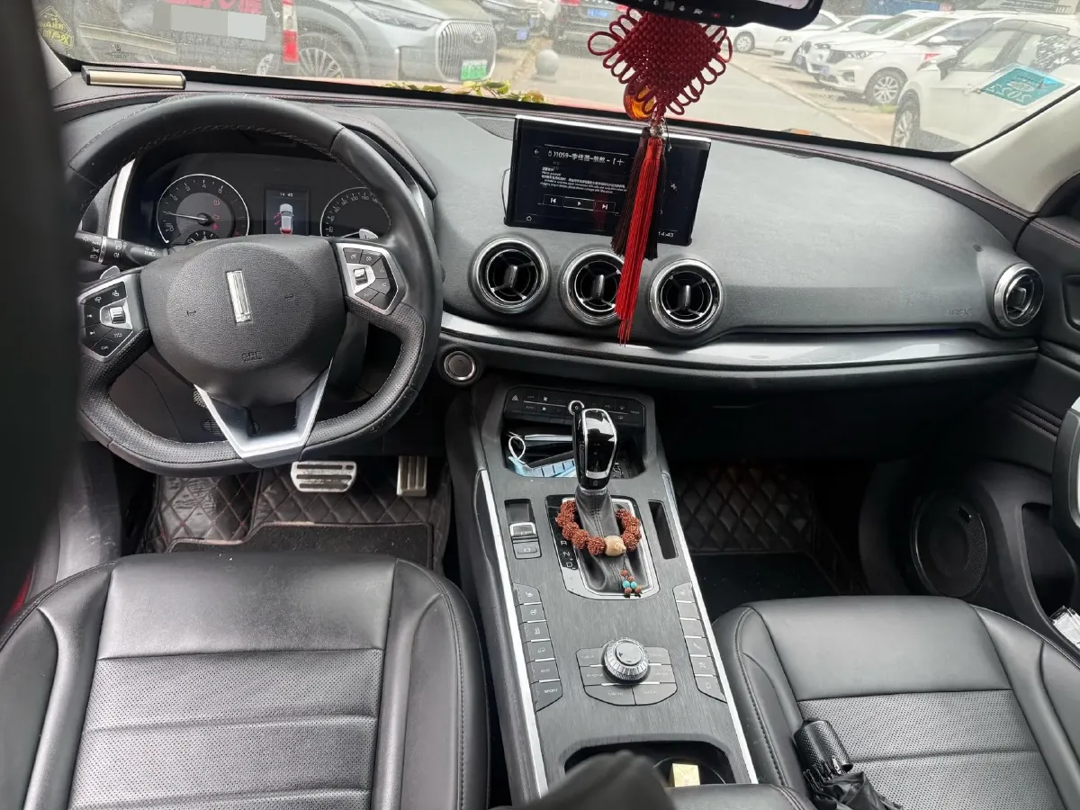 2017 WEY VV5 2.0T 197HP L4 7DCT,autocango,china used car exporter,china ev exporter,chinese used car exporter,chinese used ev exporter