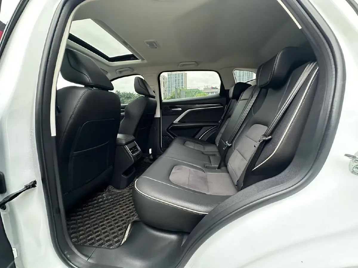 2021 Haval H6 1.5T 150HP L4 7DCT,autocango,china used car exporter,china ev exporter,chinese used car exporter,chinese used ev exporter