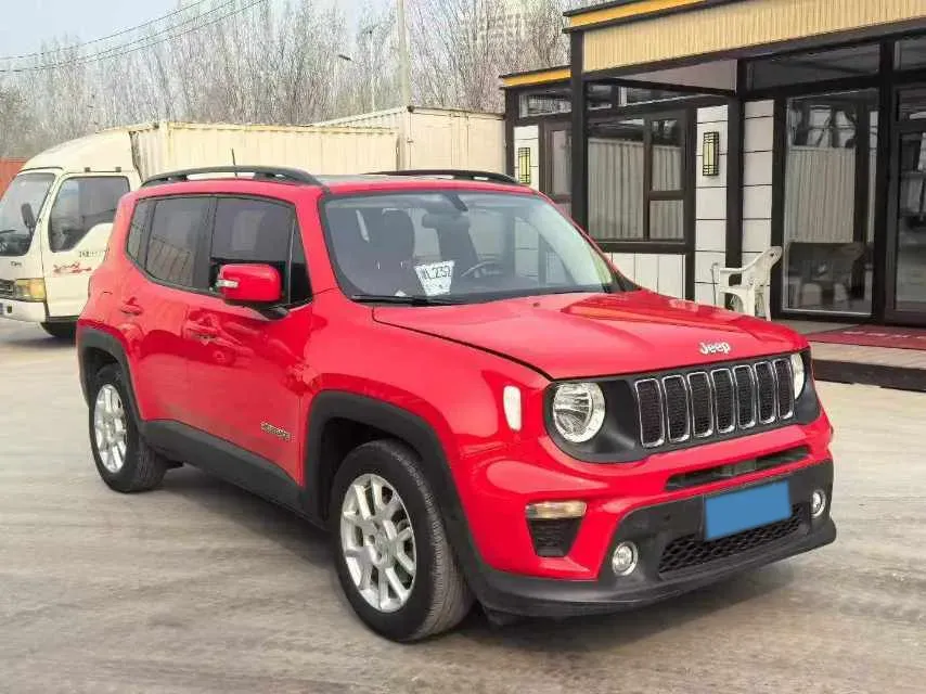 2019 Jeep Renegade 1.3T 173HP L4 7DCT,autocango,china used car exporter,china ev exporter,chinese used car exporter,chinese used ev exporter