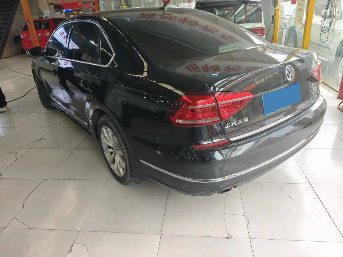 2016 Volkswagen Passat 1.8T 180HP L4 7DCT,autocango,china used car exporter,china ev exporter,chinese used car exporter,chinese used ev exporter