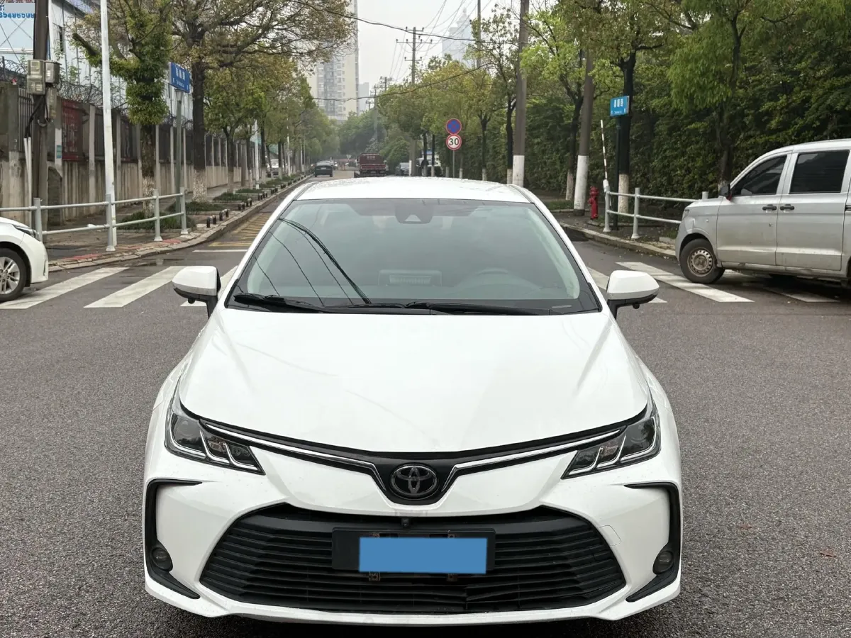 2022 Toyota Corolla 1.2T 116HP L4 CVT,autocango,china used car exporter,china ev exporter,chinese used car exporter,chinese used ev exporter