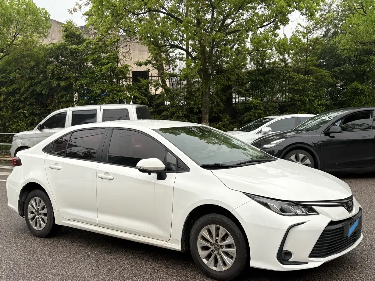2022 Toyota Corolla 1.2T 116HP L4 CVT,autocango,china used car exporter,china ev exporter,chinese used car exporter,chinese used ev exporter