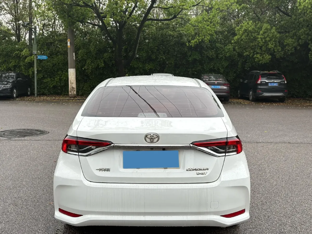 2022 Toyota Corolla 1.2T 116HP L4 CVT,autocango,china used car exporter,china ev exporter,chinese used car exporter,chinese used ev exporter