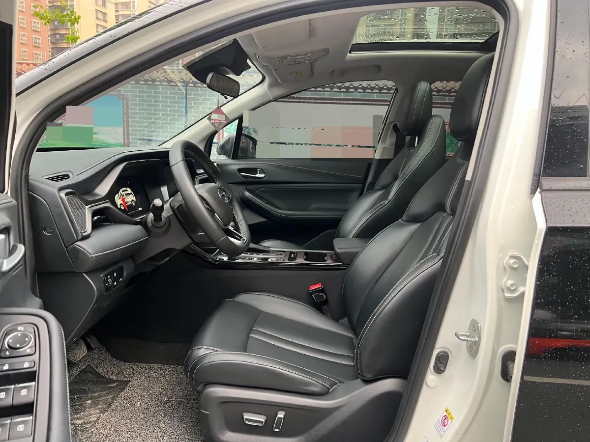 2022 GAC Trumpchi GS4 1.5T 169HP L4 6AT,autocango,china used car exporter,china ev exporter,chinese used car exporter,chinese used ev exporter