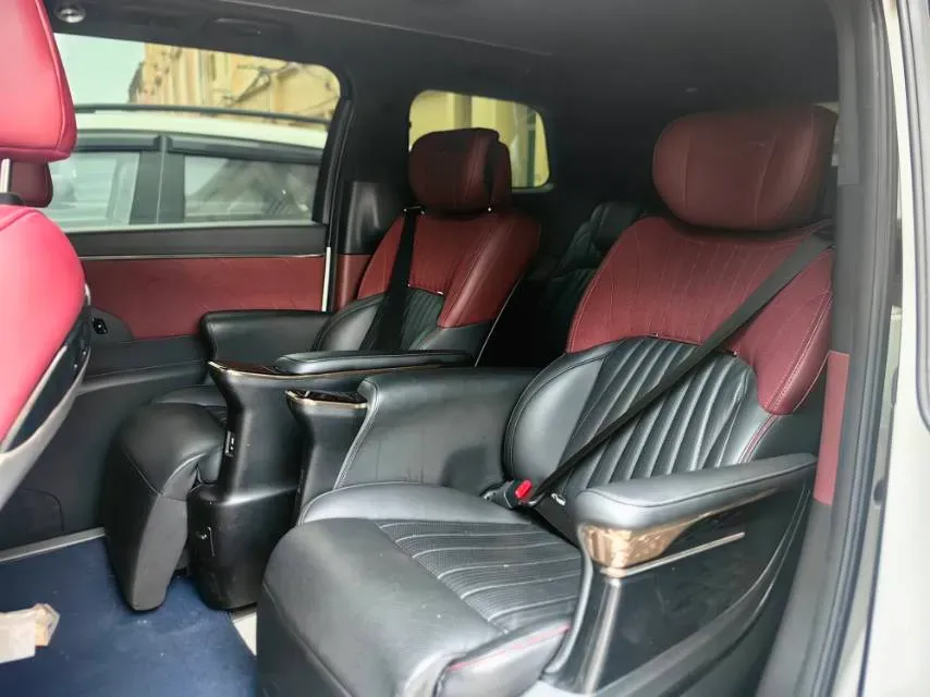 2023 GAC Trumpchi M8 2.0T 252HP L4 8AT,autocango,china used car exporter,china ev exporter,chinese used car exporter,chinese used ev exporter