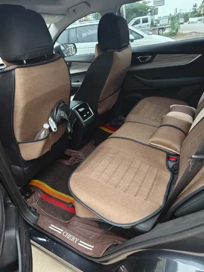 2022 Chery Tiggo 8 Plus 1.6T 197HP L4 7DCT,autocango,china used car exporter,china ev exporter,chinese used car exporter,chinese used ev exporter