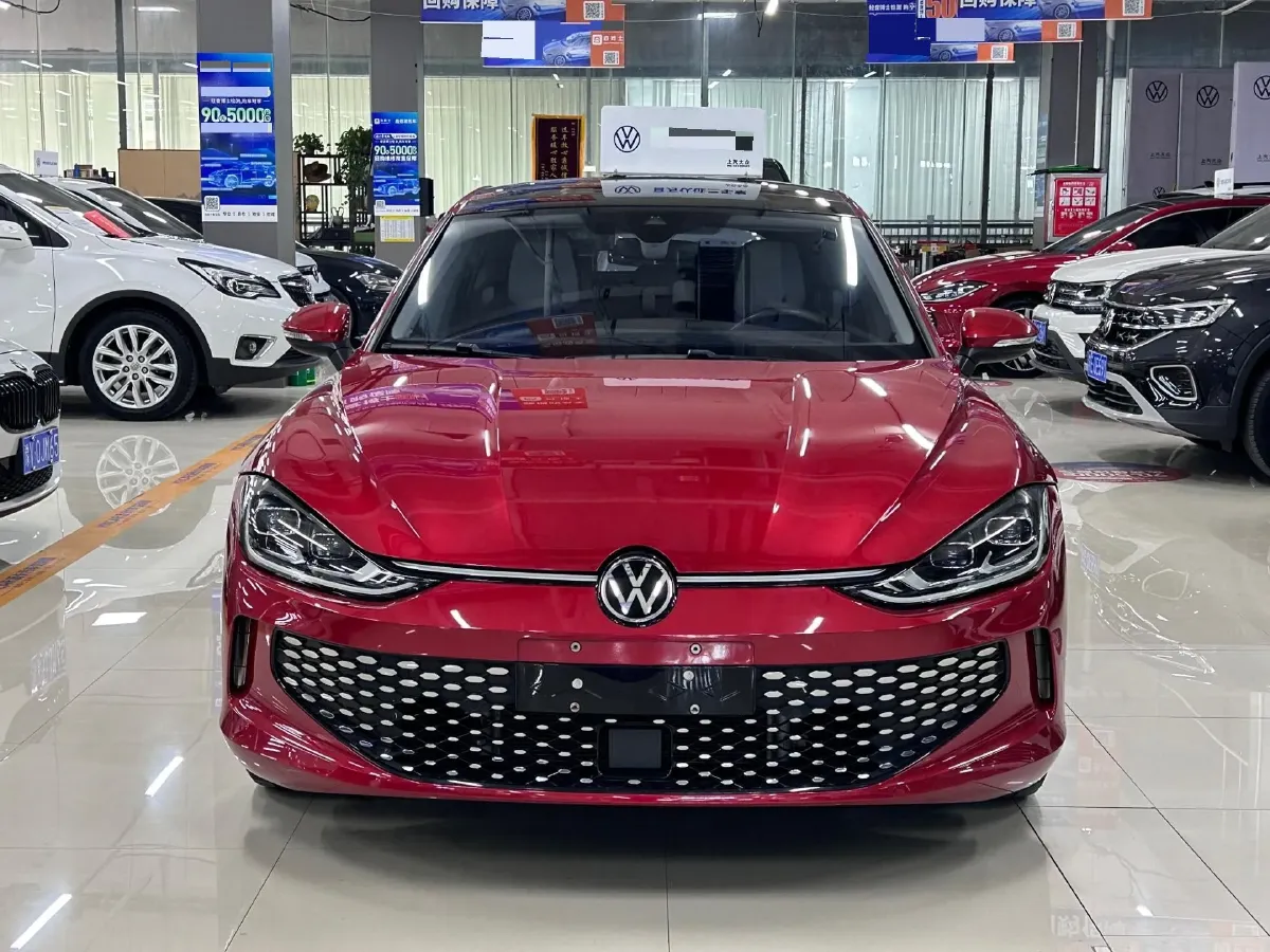 2022 Skoda Superb 2.0T 186HP L4 7DCT,autocango,china used car exporter,china ev exporter,chinese used car exporter,chinese used ev exporter