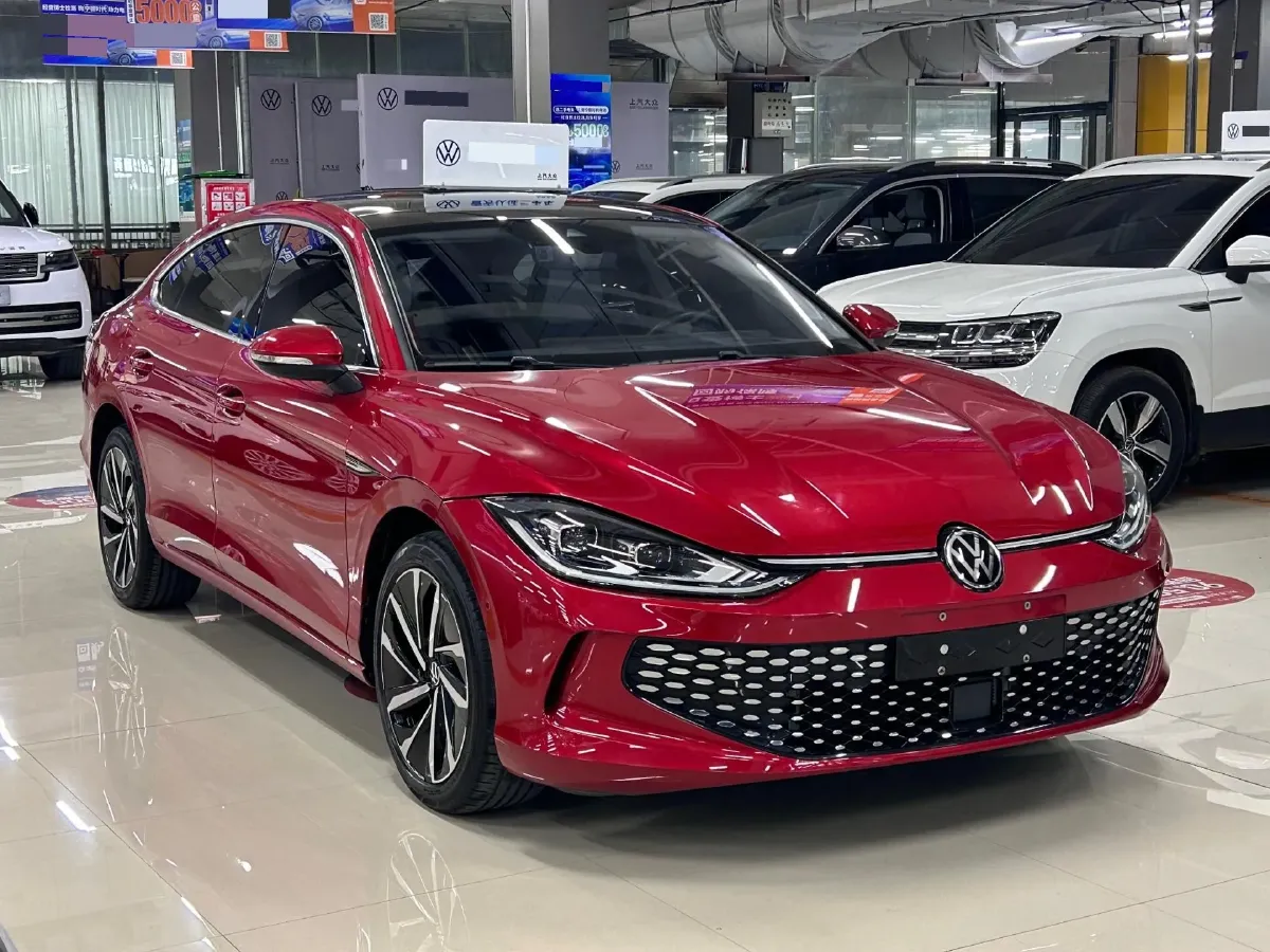 2022 Skoda Superb 2.0T 186HP L4 7DCT,autocango,china used car exporter,china ev exporter,chinese used car exporter,chinese used ev exporter