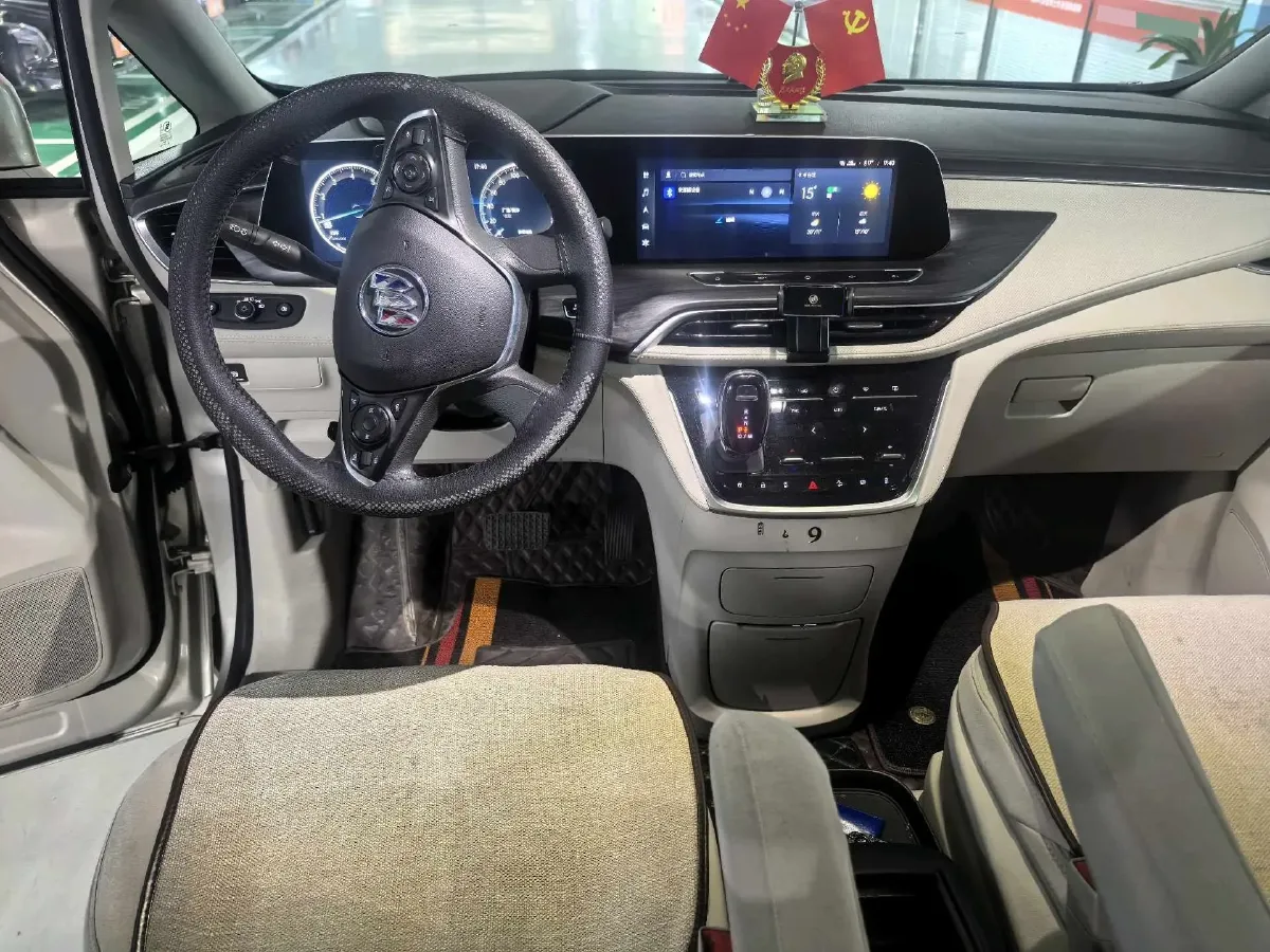 2022 Buick GL8 2.0T 237HP L4 9AT,autocango,china used car exporter,china ev exporter,chinese used car exporter,chinese used ev exporter