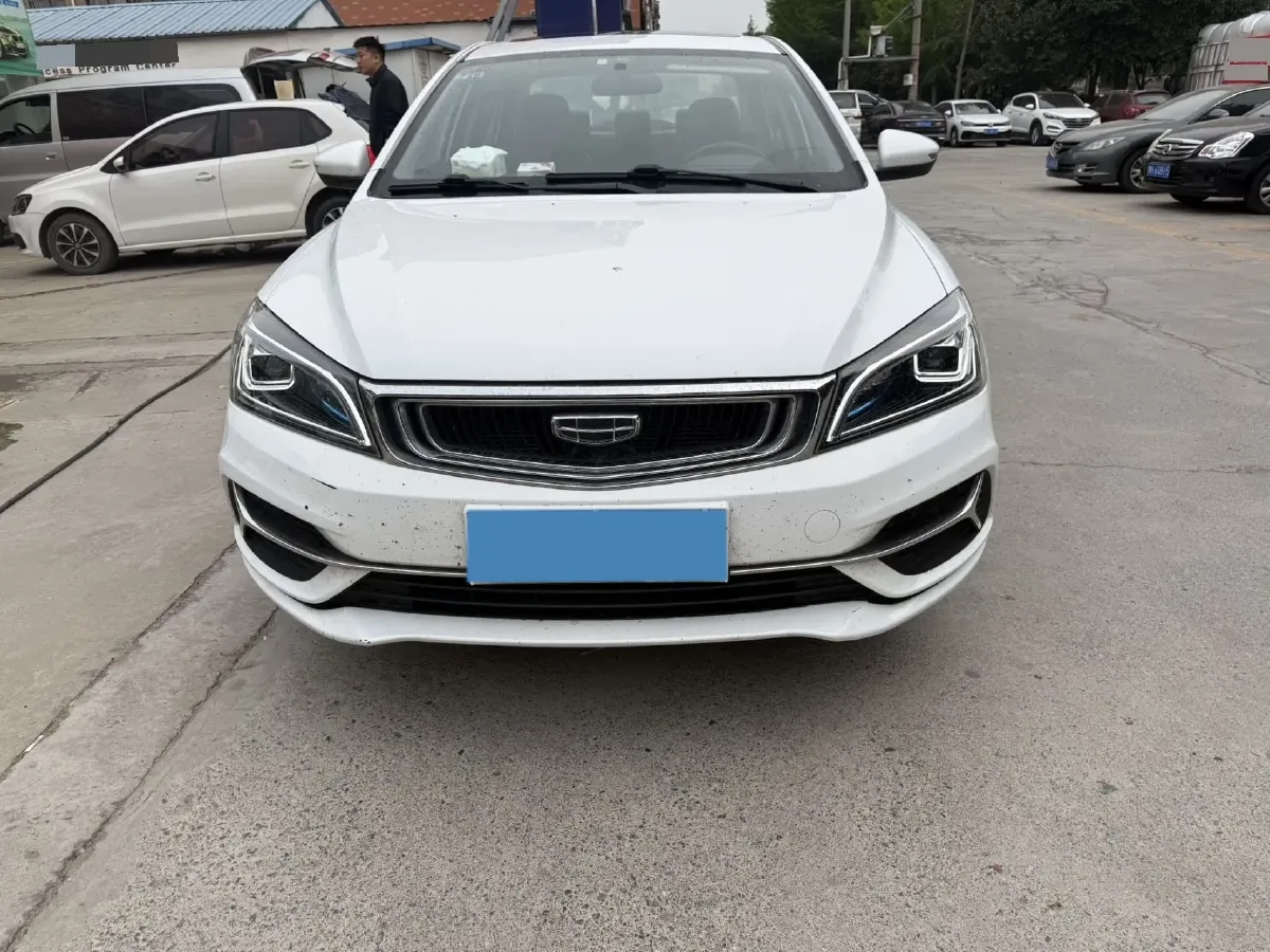 2020 Geely Emgrand 1.5L 109HP L4 5MT,autocango,china used car exporter,china ev exporter,chinese used car exporter,chinese used ev exporter