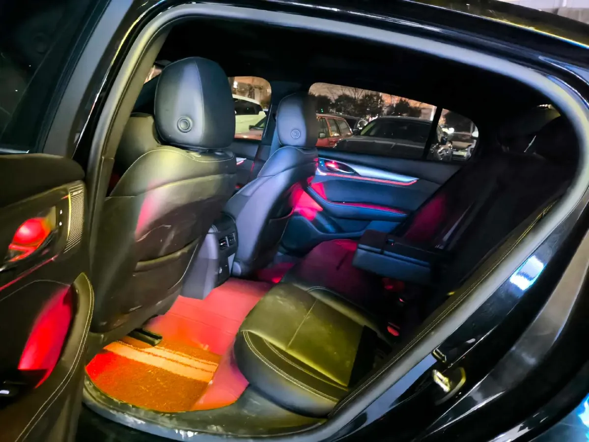 2022 Cadillac CT5 2.0T 237HP L4 10AT,autocango,china used car exporter,china ev exporter,chinese used car exporter,chinese used ev exporter