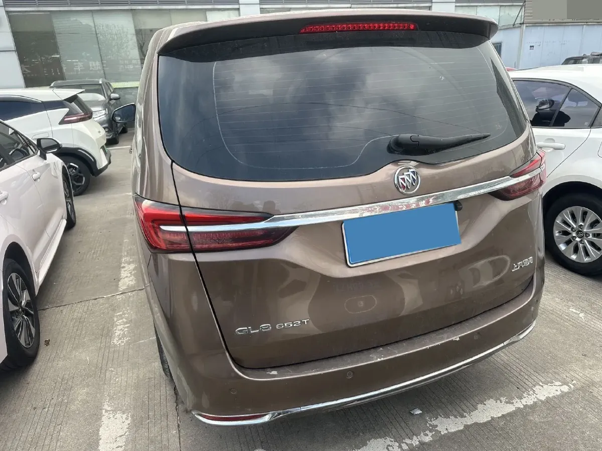 2021 Buick GL8 2.0T 237HP L4 9AT,autocango,china used car exporter,china ev exporter,chinese used car exporter,chinese used ev exporter