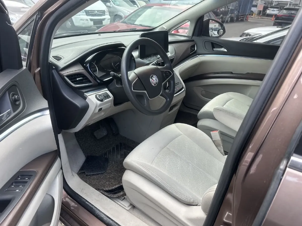 2021 Buick GL8 2.0T 237HP L4 9AT,autocango,china used car exporter,china ev exporter,chinese used car exporter,chinese used ev exporter